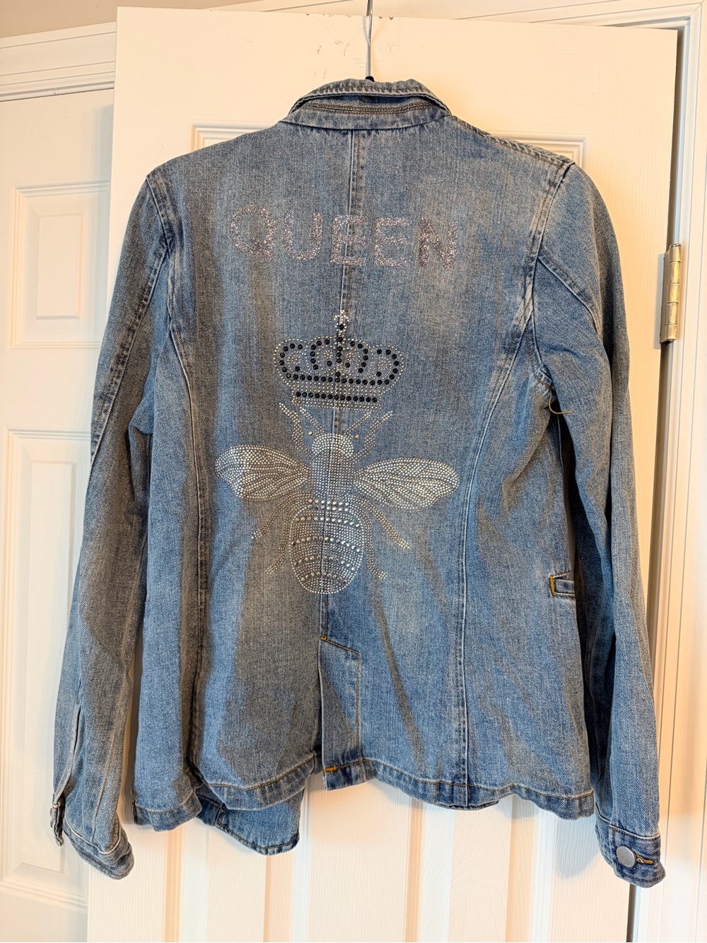 Embellished Blue Denim Jacket with 'QUEEN' Bee Detail size 8